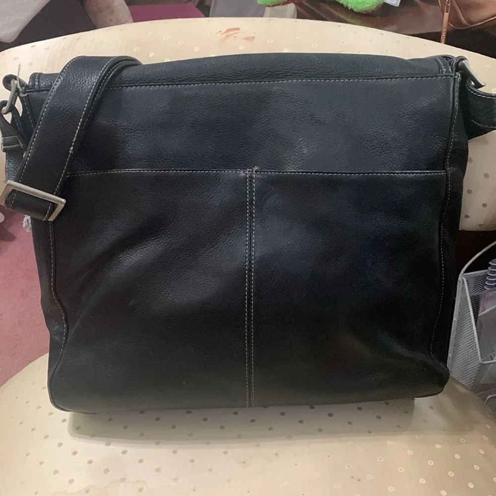Made in Columbia gorgeous genuine